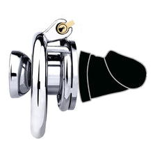 Lade das Bild in den Galerie-Viewer, Cock In Chastity With Dildo