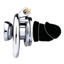 Lade das Bild in den Galerie-Viewer, Cock In Chastity With Dildo