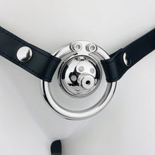 Lade das Bild in den Galerie-Viewer, Cute Chastity Cage
