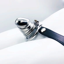 Charger l'image dans la galerie, Male Chastity Lock - Metalchastity