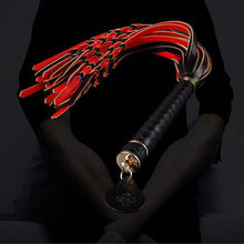Lade das Bild in den Galerie-Viewer, The Punisher Flog Bdsm Punishment - Metalchastity