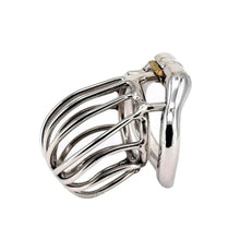 Lade das Bild in den Galerie-Viewer, Der Keuschheitskäfig Captive ist 2,05 Zoll lang