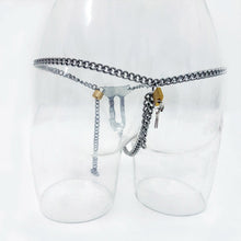 Lade das Bild in den Galerie-Viewer, Chain Chastity Belt
