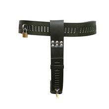 Lade das Bild in den Galerie-Viewer, Chastity Belt With Buttplug
