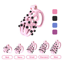 Lade das Bild in den Galerie-Viewer, Chastity Lock With Silicone Nails
