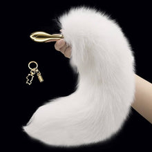 Lade das Bild in den Galerie-Viewer, Detachable Furry Tail Butt Plug

