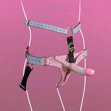 Lade das Bild in den Galerie-Viewer, Famale Lala pants Chastity Belt
