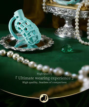 Lade das Bild in den Galerie-Viewer, Gteen Mesh ABS Chastity Device product photo - chastity device by MetalChastity
