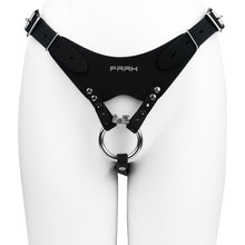 Lade das Bild in den Galerie-Viewer, Leather Chastity Auxiliary Strap - 11
