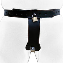 Lade das Bild in den Galerie-Viewer, Leather Female Lockable Chastity Belt
