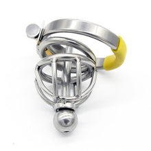 Lade das Bild in den Galerie-Viewer, Metal Chastity Device
