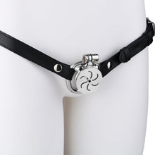 Lade das Bild in den Galerie-Viewer, Wind and Fire Wheel Flat Chastity Lock - 3
